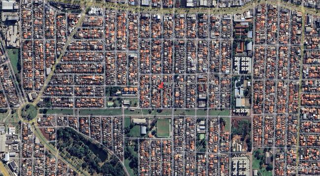 Imóvel C/ 200m² Conj. Jácomo Violin Em Londrina/pr, localizado em Londrina - PR