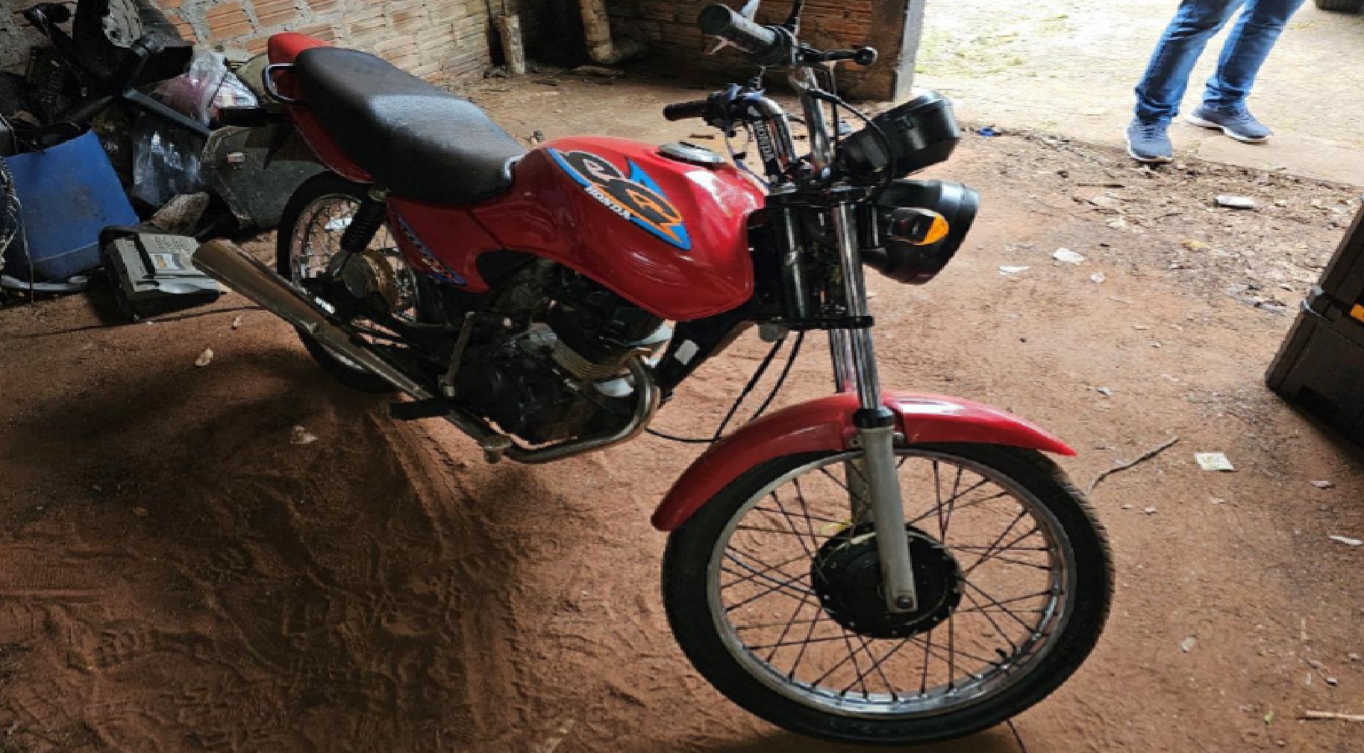 Sucata - Honda CG 125 Fan. 08/08 em Altônia/PR - leilão judicial - Não informado BR - lance mínimo R$ 240