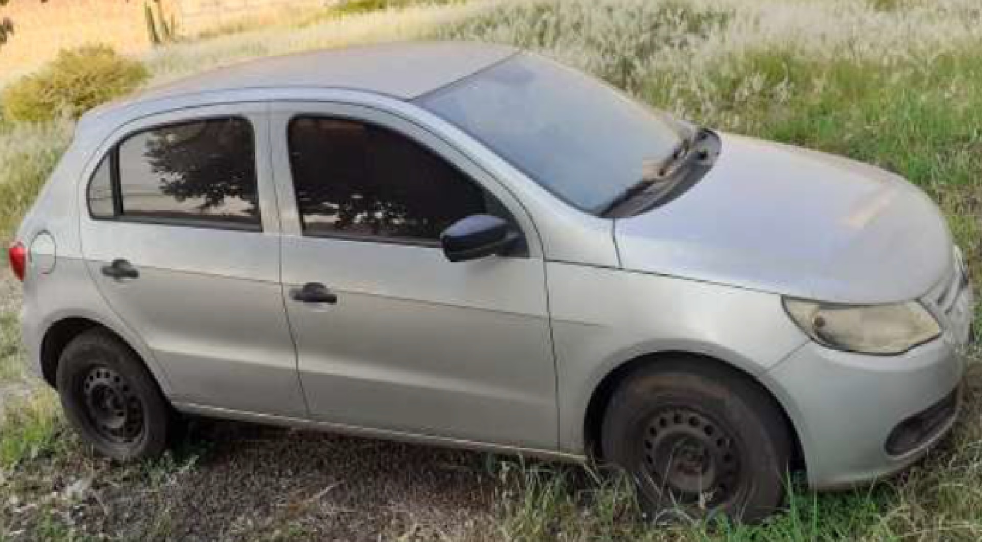 GM Gol 1.1, 10/11 em Arapongas/PR - leilão judicial - Arapongas PR - lance mínimo R$ 8.950