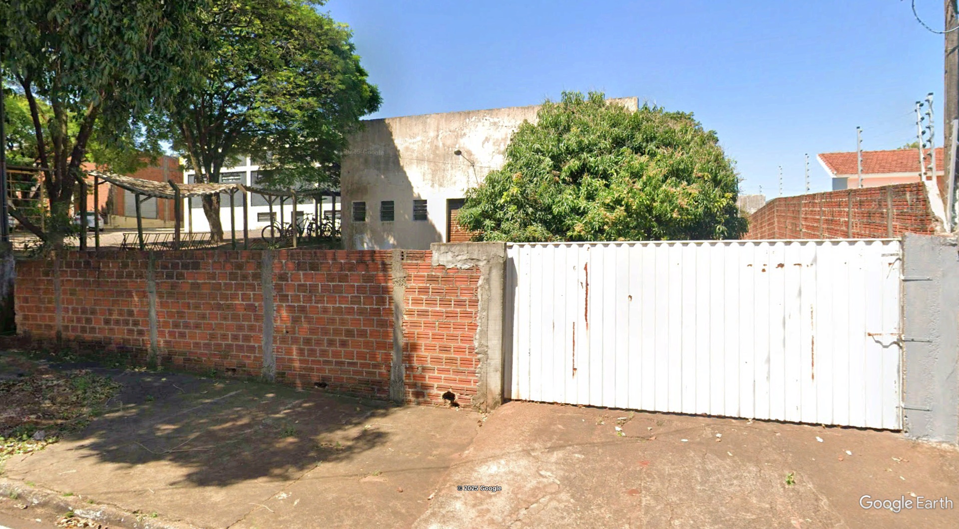 Imóvel c/ 787,50m² no Lot. Cidade Tapejara em Tapejara/PR - leilão judicial - Tapejara PR - lance mínimo R$ 191.250