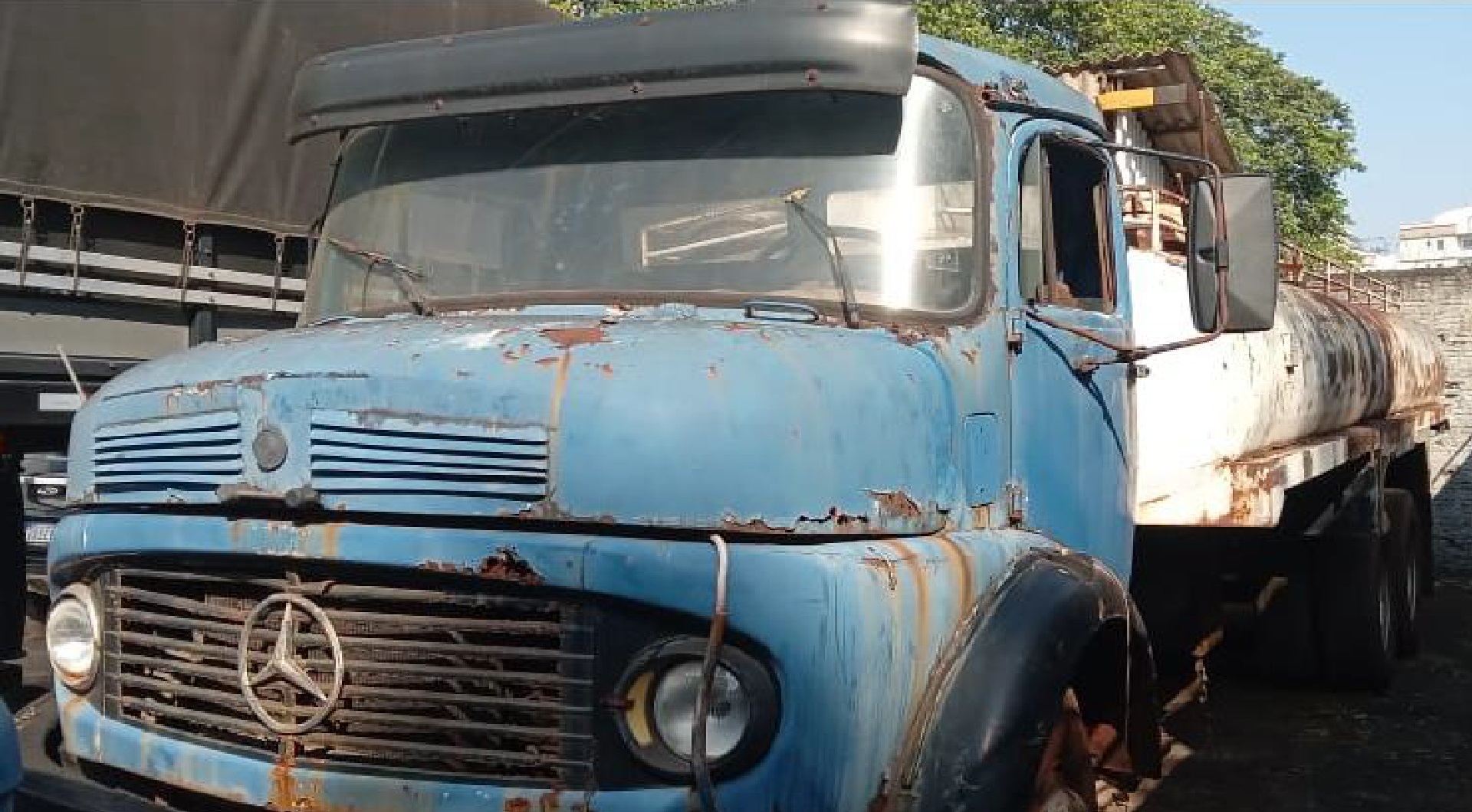 Leilão de Sucatas Veículo em Não informado/BR - Lance Inicial R$ 7.500 - Judicial