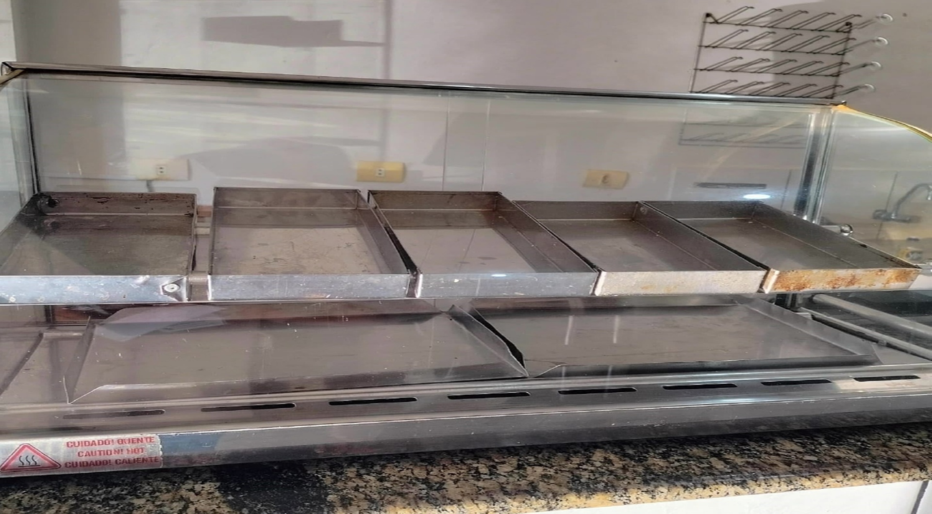 Leilão de Máquinas/Equipamentos Item em Não informado/BR - Lance Inicial R$ 250 - Judicial