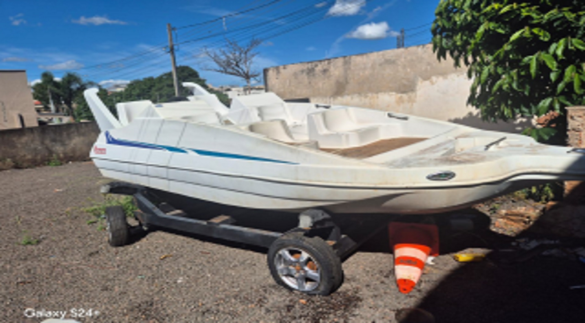 Leilão de Outros Veículo em Não informado/BR - Lance Inicial R$ 4.500 - Judicial