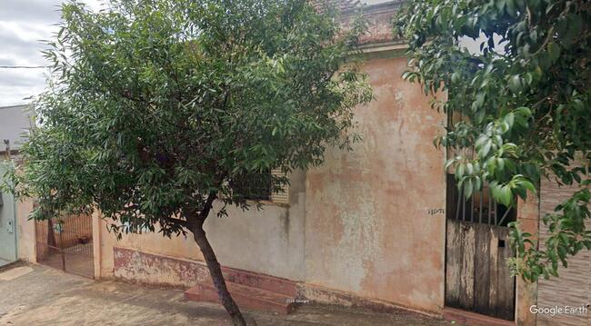 Imóvel C/ 305,50m² Em Cambará/pr, localizado em Cambará - PR