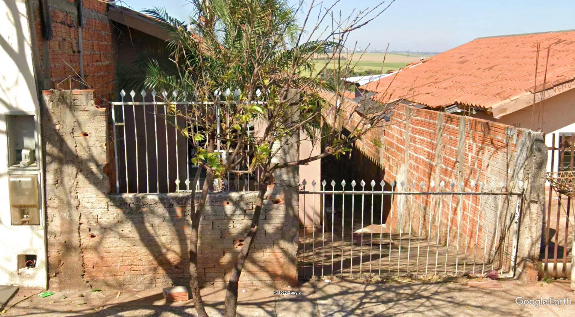 Leilão de Bem Imóvel em Arapongas/PR - Lance Inicial R$ 95.000 - Judicial