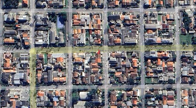 25% De Um Imóvel C/ 512m² Em Curitiba/pr, localizado em Curitiba - PR, bairro Portão
