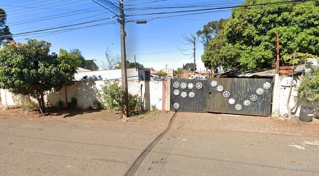 1/3 De Um Imóvel C/ 3.766,01m² Na Vila Pizzol Em Arapongas/pr, localizado em Arapongas - PR, bairro Vila Bernardes