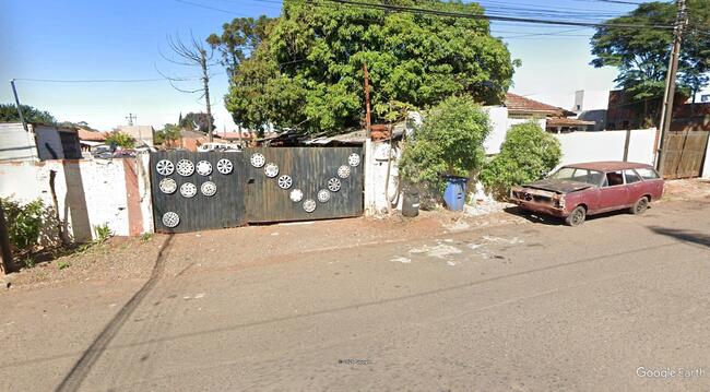 1/3 De Um Imóvel C/ 3.766,01m² Na Vila Pizzol Em Arapongas/pr, localizado em Arapongas - PR, bairro Vila Bernardes
