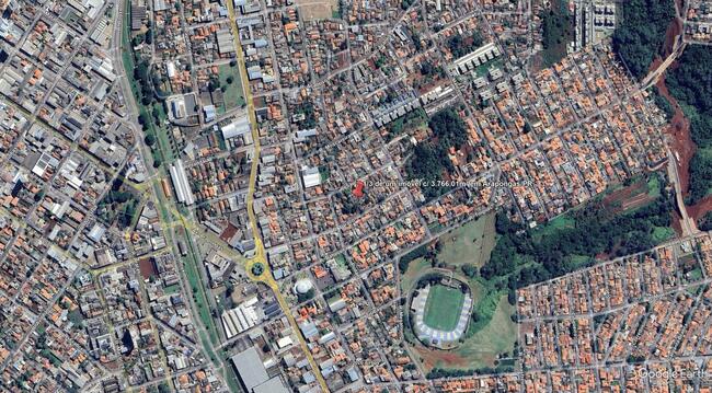 1/3 De Um Imóvel C/ 3.766,01m² Na Vila Pizzol Em Arapongas/pr, localizado em Arapongas - PR, bairro Vila Bernardes