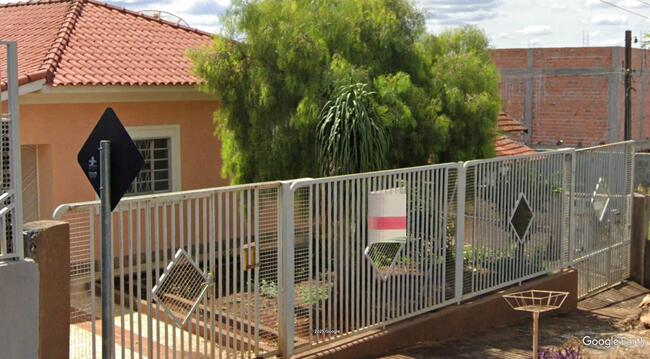 12,50% De Um Imóvel C/ 575,75m² Em Cambira/pr, localizado em Cambira - PR, bairro Centro