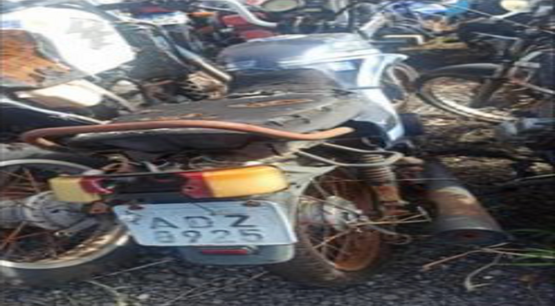 Leilão de Bem Veículo em Arapongas/PR - Lance Inicial R$ 294 - Judicial