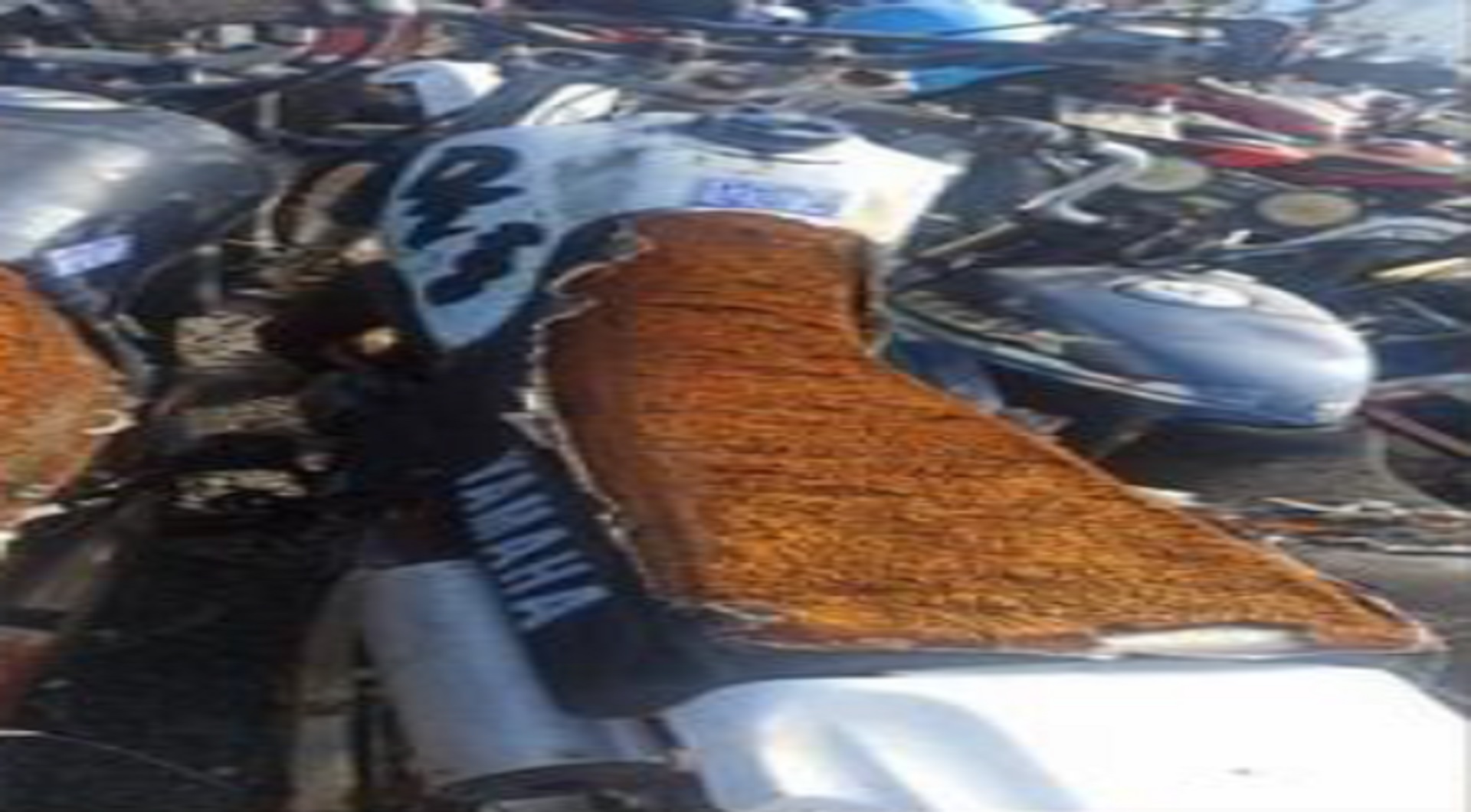 Leilão de Bem Veículo em Arapongas/PR - Lance Inicial R$ 390 - Judicial