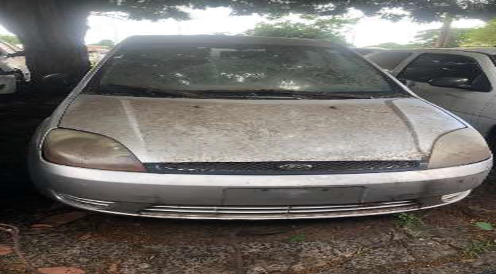 Leilão de Automóveis Veículo em Londrina/PR - Lance Inicial R$ 2.500 - Judicial