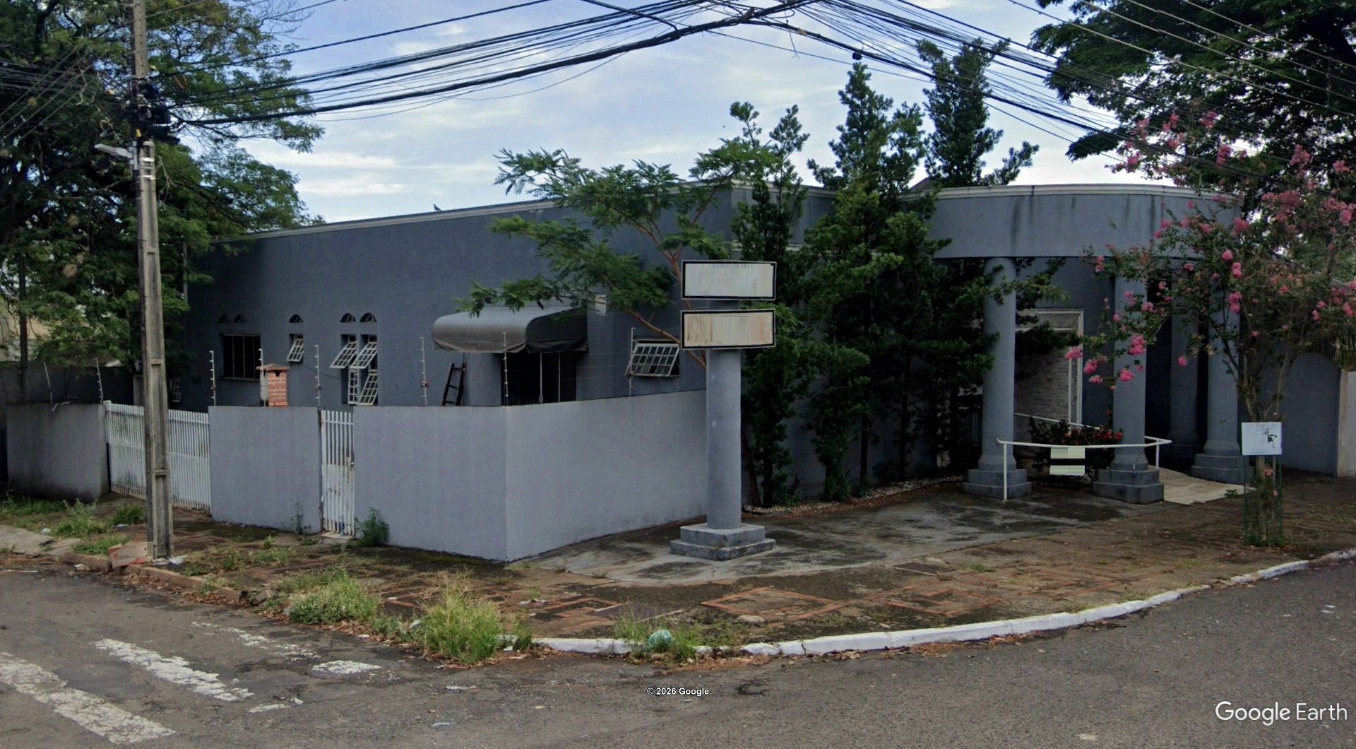 Imóvel c/ 367,50m²em Paranavaí/PR - leilão judicial - Não informado BR - lance mínimo R$ 325.000