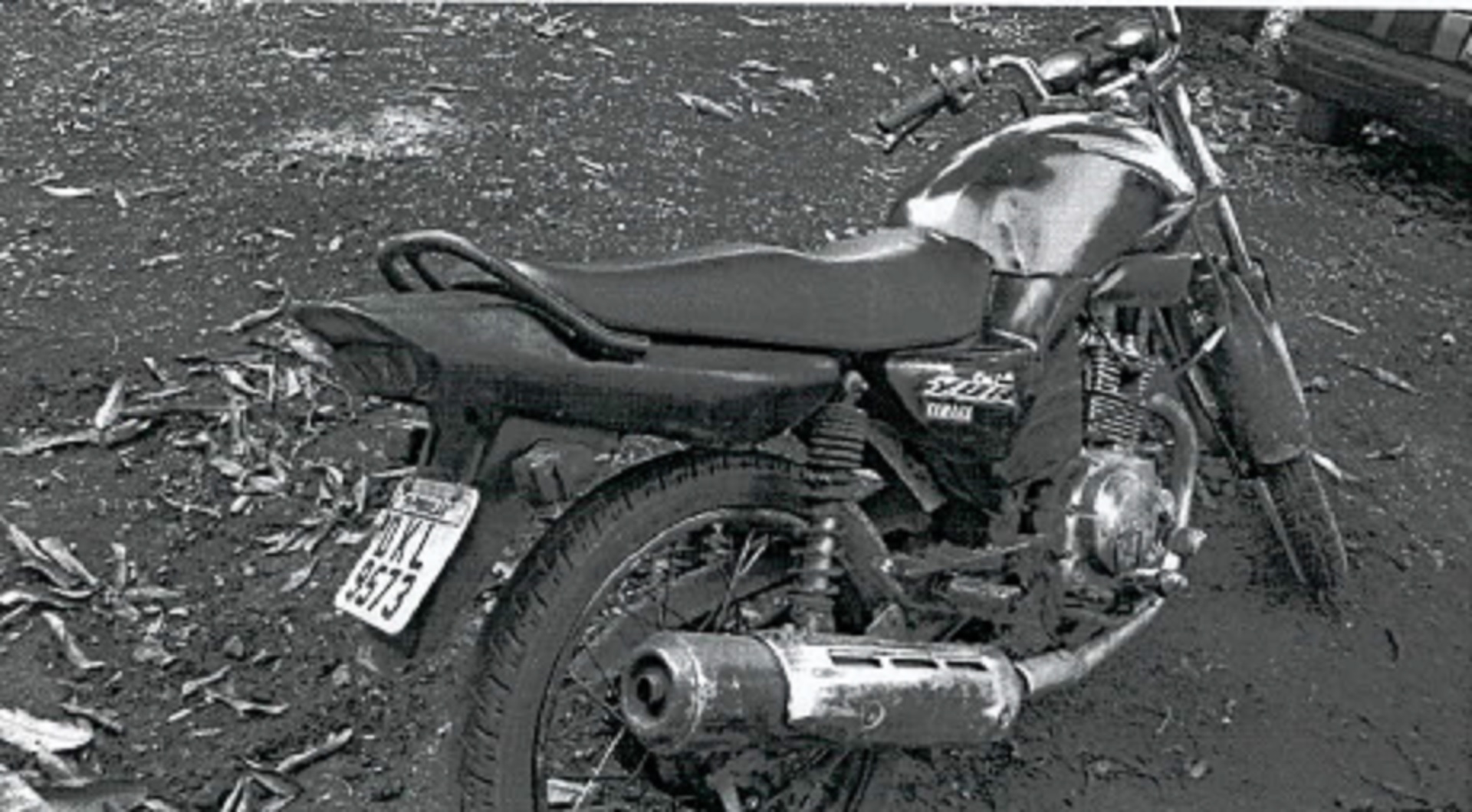 Sucata - Yamaha YBR, em Ibaiti/PR - leilão judicial - Ibaiti PR - lance mínimo R$ 160