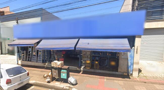 Imóvel C/ 200m² No Conj. Habitacional De Mello César Em Londrina/pr, localizado em Londrina - PR