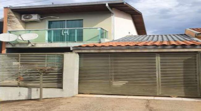 Imóvel C/ 182m² Em Sapopema/pr, localizado em Sapopema - PR