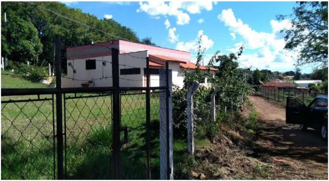 Imóvel C/ 12.100m² No Bairro Dourado Em Barra Do Jacaré/pr, localizado em Barra Do Jacaré - PR, bairro Dourado