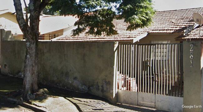 Direitos - Imóvel C/ 209m² No Conj. Hab. Deputado Ulysses Guimarães Em Arapongas/pr, localizado em Arapongas - PR