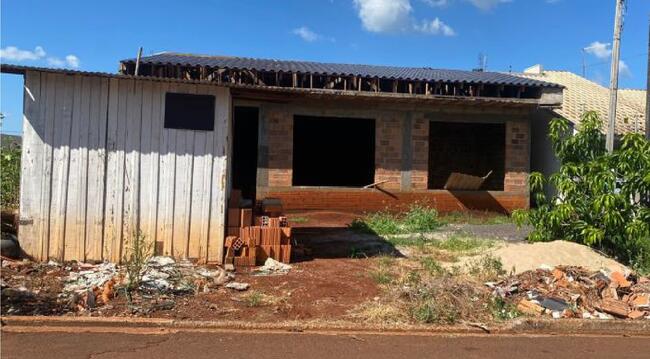 Imóvel C/ 252m² No Jardim Maria Luiza Em Corbélia/pr, localizado em Corbélia - PR, bairro Jardim Maria Luiza