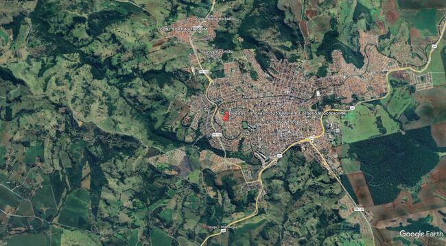 Direitos - Imóvel C/ 525,60m² Em Cornélio Procópio/pr, localizado em Cornélio Procópio - PR