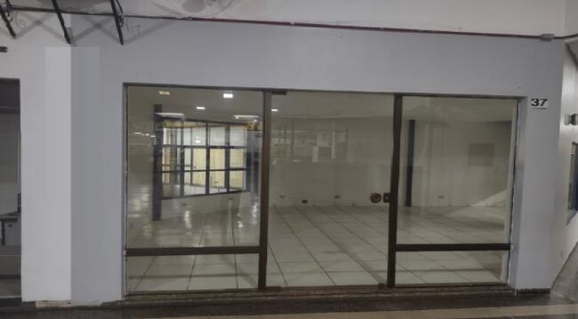 Loja Nº 37 Do Platina Shopping Em Santo Antônio Da Platina/pr, localizado em Santo Antônio Da Platina - PR