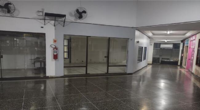 Loja Nº 37 Do Platina Shopping Em Santo Antônio Da Platina/pr, localizado em Santo Antônio Da Platina - PR