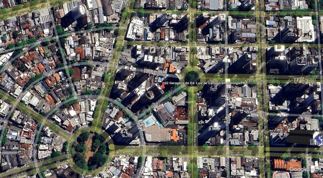 02 Garagens Do Ed. Luiz De Camões Em Maringá/pr, localizado em Maringá - PR