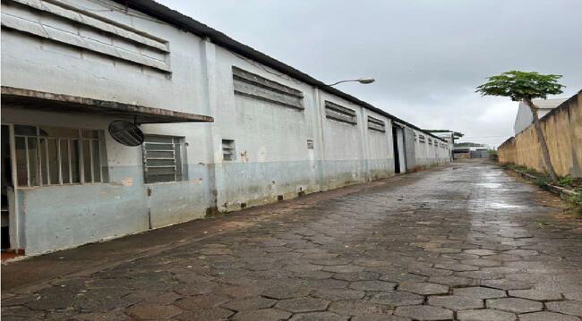 Imóvel C/ 7.622,75m² No Parque Industrial I Em Arapongas/pr, localizado em Arapongas - PR