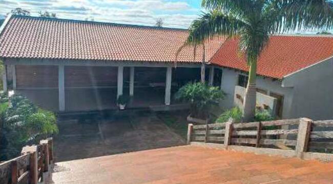 Imóvel C/ 1,37 Alq. Na Colônia Mourão Em Araruna/pr, localizado em Araruna - PR