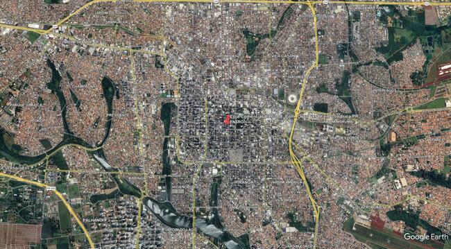 Loja Comercial Do Cond. Com. Ouro Verde Em Londrina/pr, localizado em Londrina - PR