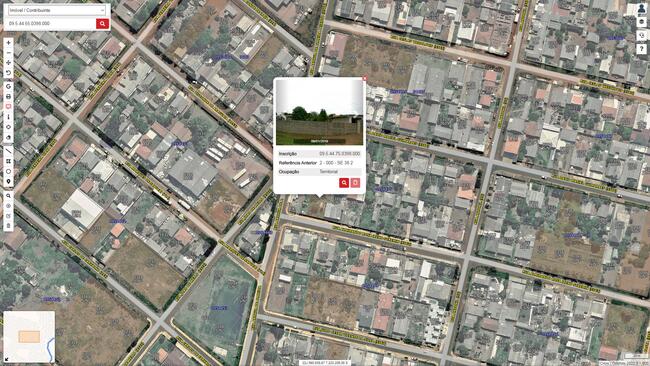 Imóvel C/ 462m² No Bairro Uvaranas Em Ponta Grossa/pr, localizado em Ponta Grossa - PR, bairro Uvaranas