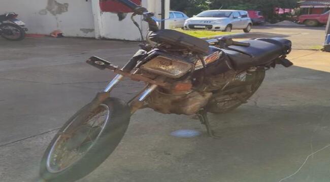 Foto de Sucata - Honda CG 125 Titan KS, 01/01 em Pitanga/PR