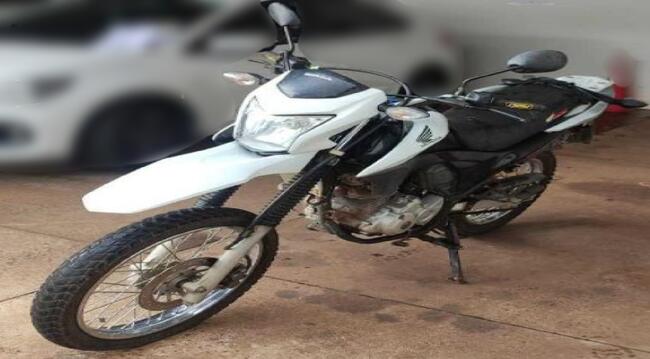 Foto de Sucata - Honda NXR 160, em Boa Ventura de São Roque/PR
