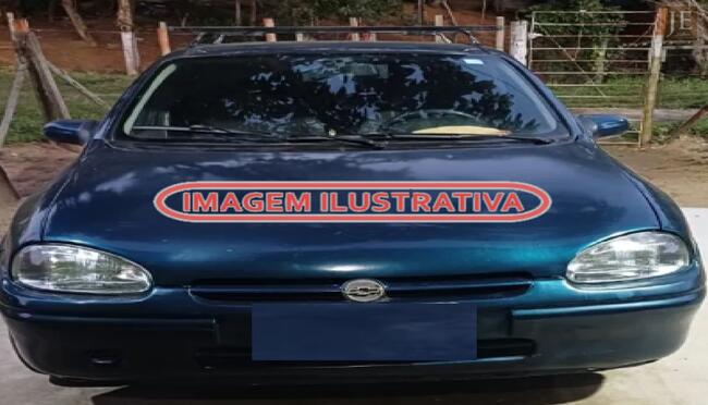 Foto de GM Corsa Classic, 03/03 em Francisco Beltrão/PR