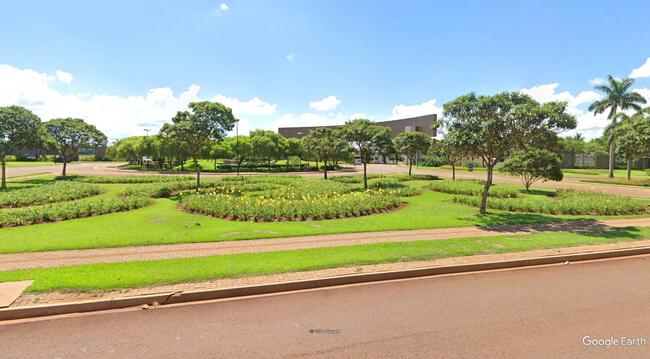 Imóvel C/ 1.256,57m² No Jardim De Monet Residence Em Maringá/pr, localizado em Maringá - PR