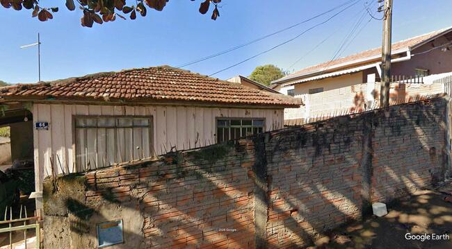 Imóvel C/ 232,70m² Em Rolândia/pr, localizado em Rolândia - PR, bairro Vila Odorio