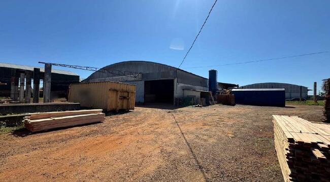 Direitos - Imóvel C/ 22.170,48m² Em Arapongas/pr, localizado em Arapongas - PR