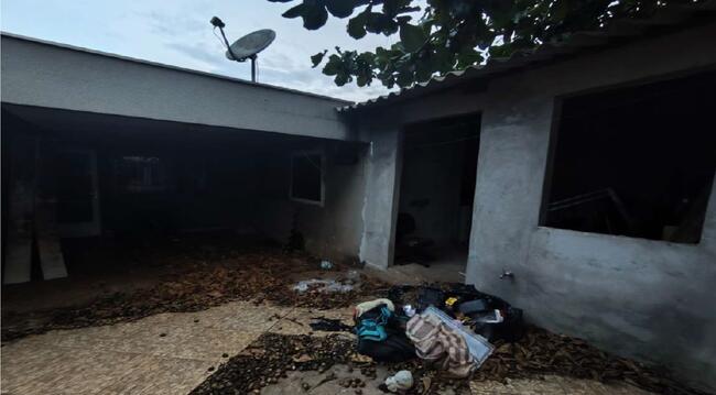 Direitos - Imóvel C/ 152,50m² No Res. Araucária I Em Arapongas/pr, localizado em Arapongas - PR