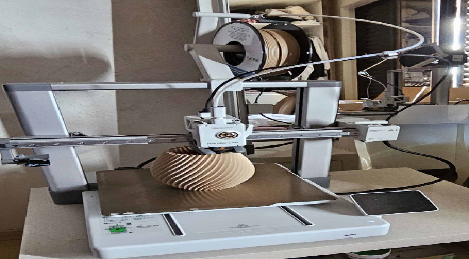 Foto de 01 impressora 3D Bambu Lab