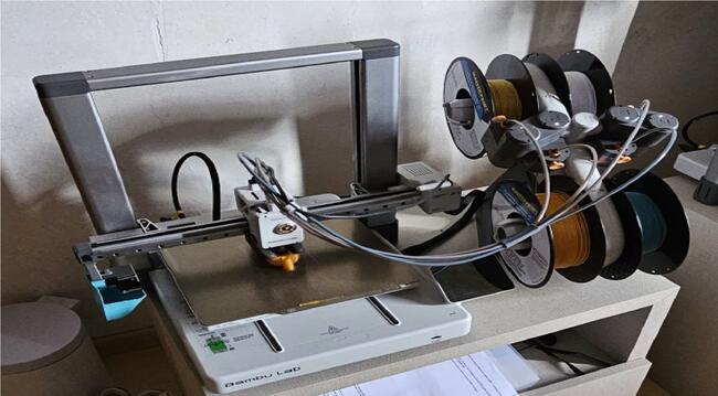 Foto de 01 impressora 3D Bambu Lab