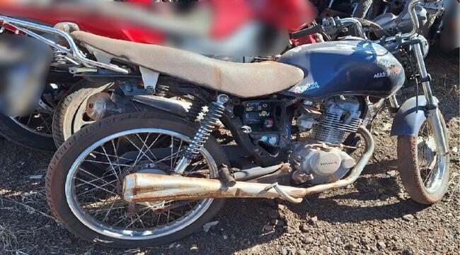 Foto de Honda CG, 03/03 em Andirá/PR