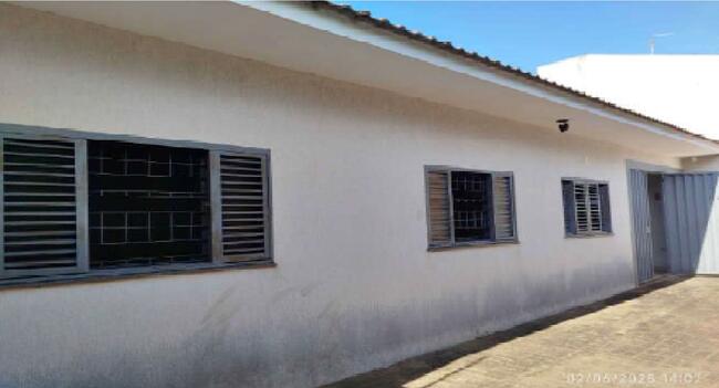 Imóvel C/ 182,67m² No Jardim Mônaco Em Arapongas/pr, localizado em Arapongas - PR, bairro Jardim Mônaco