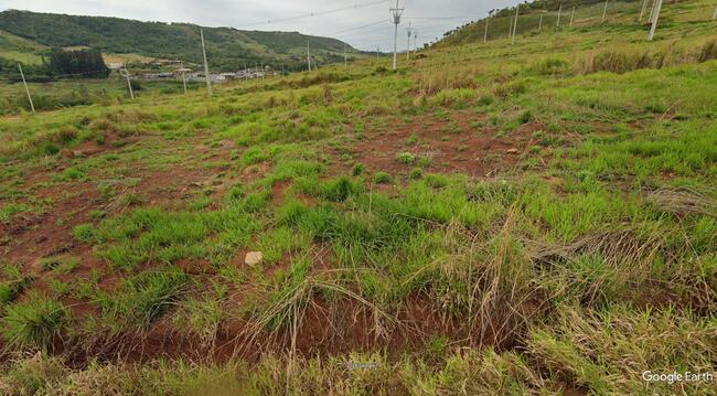 Imóvel C/ 200m² No Lot. Res. João Furtado Do Santos Em Santo Antônio Da Platina/pr, localizado em Santo Antônio Da Platina - PR, bairro Bairro de Padrão Baixo