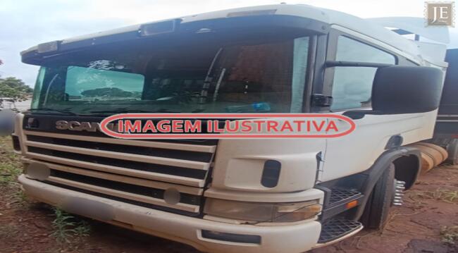 Foto de Sucata - Scania 400, 99/99 em Cornélio Procópio/PR