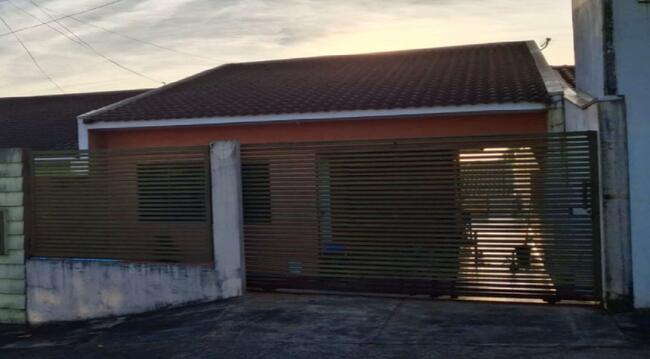 Imóvel C/ 187,59m² Em Apucarana/pr, localizado em Apucarana - PR, bairro Loteamento Jardim Catuaí Ii