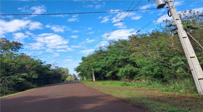 Imóvel C/ 1,41 Alq. Em Mercedes/pr, localizado em Mercedes - PR