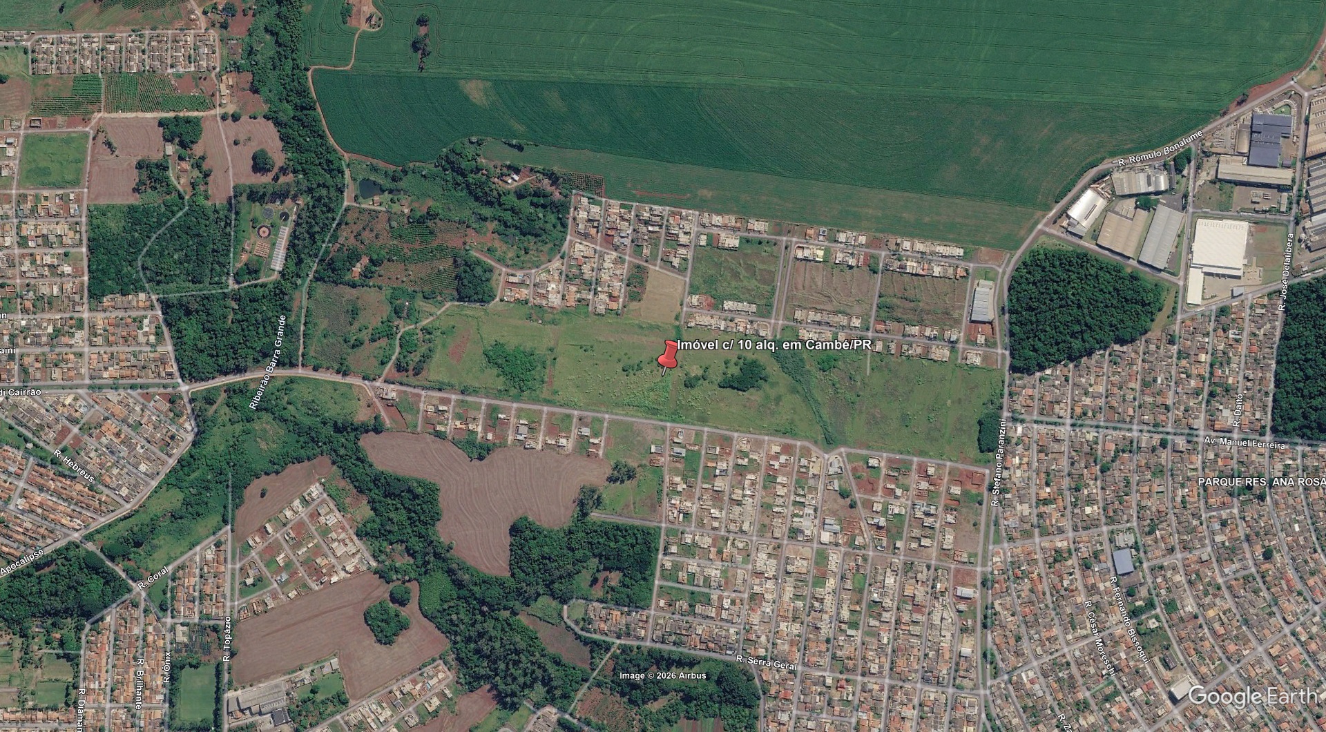 Sítio rural com 3 casas em área de 242.000 m²