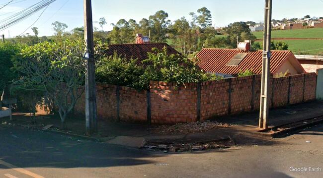 Imóvel C/ 242,35m² No Conj. Hab. Antonio Euthymio Casaroto Em Cambé/pr, localizado em Cambé - PR