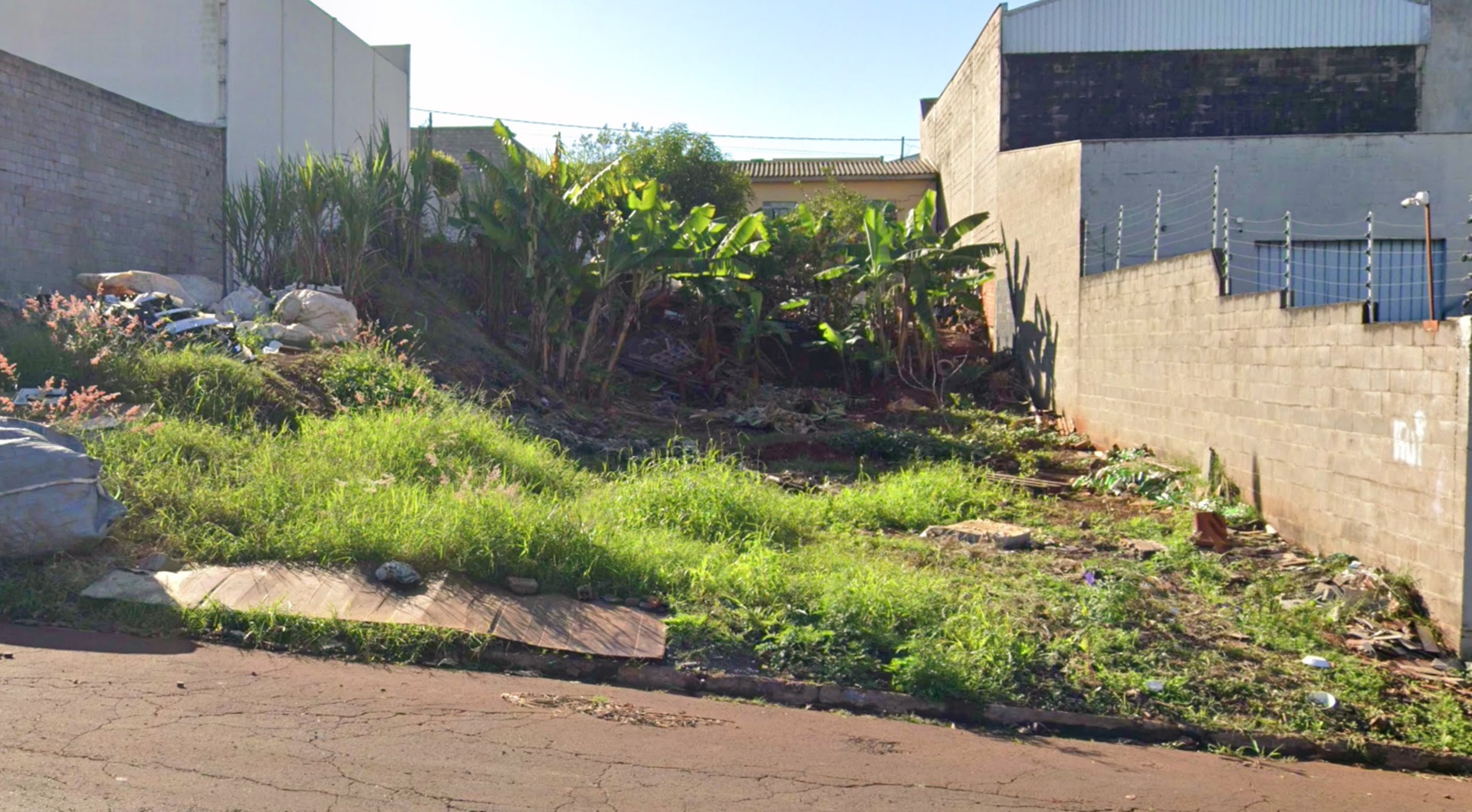 Imagem do imóvel Direitos - Imóvel C/ 250m² No Jardim Marissol Em Londrina/pr